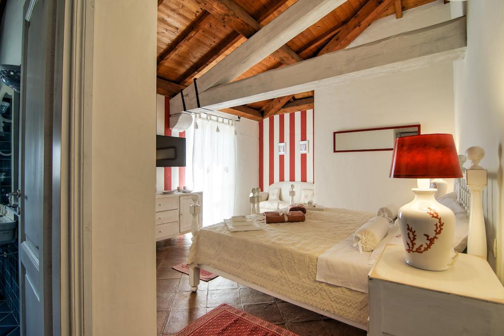 Domus Corallia-Luxury Rooms Porto Rotondo Room photo