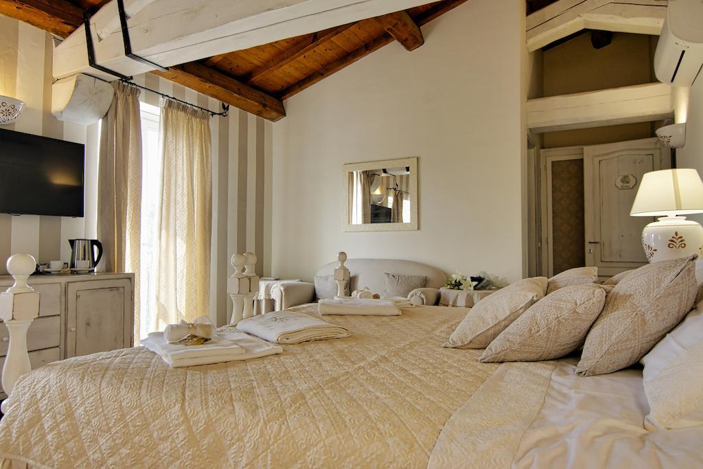 Domus Corallia-Luxury Rooms Porto Rotondo Room photo
